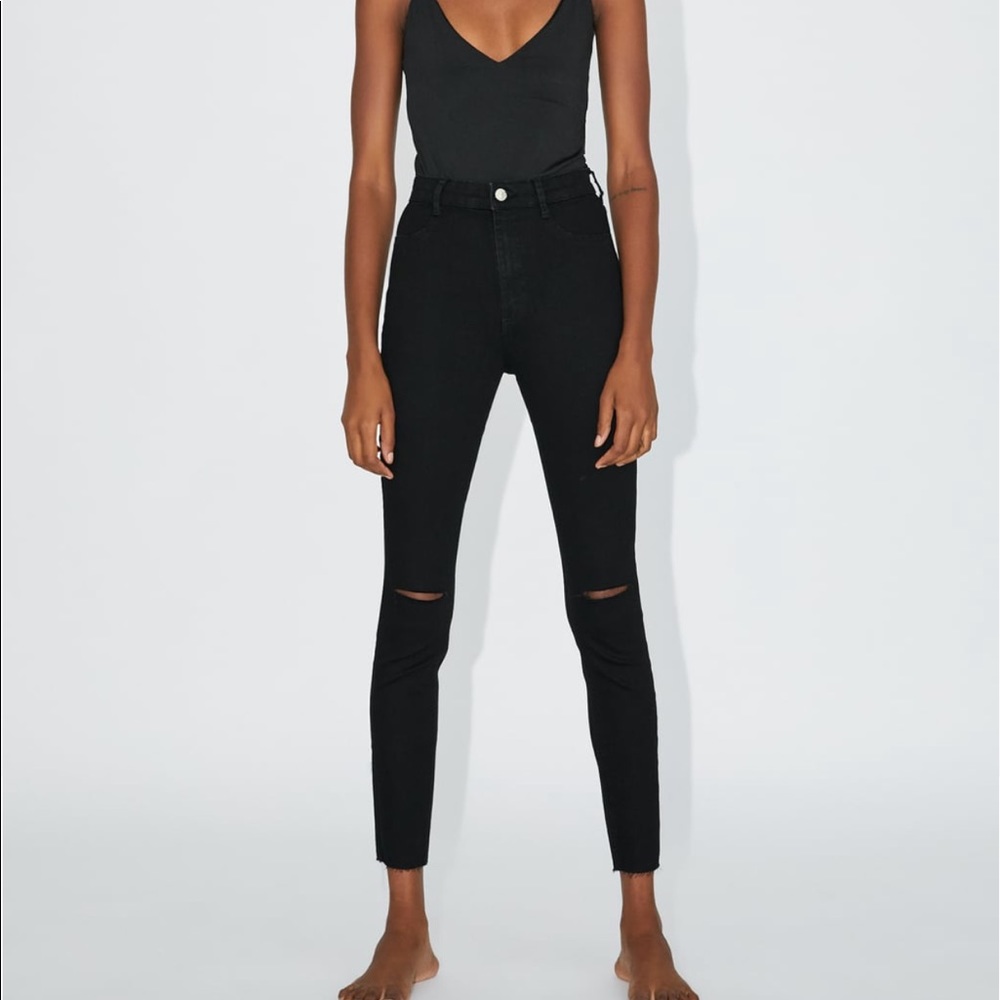 Zara High-Waisted ripped skinny jeans